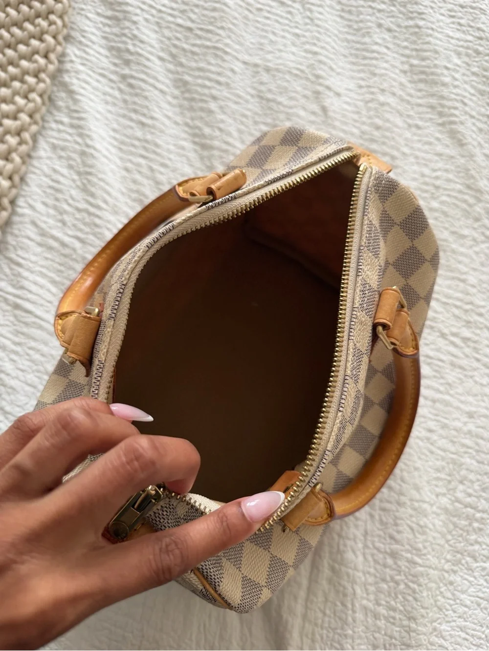 Louis Vuitton stylish checkered